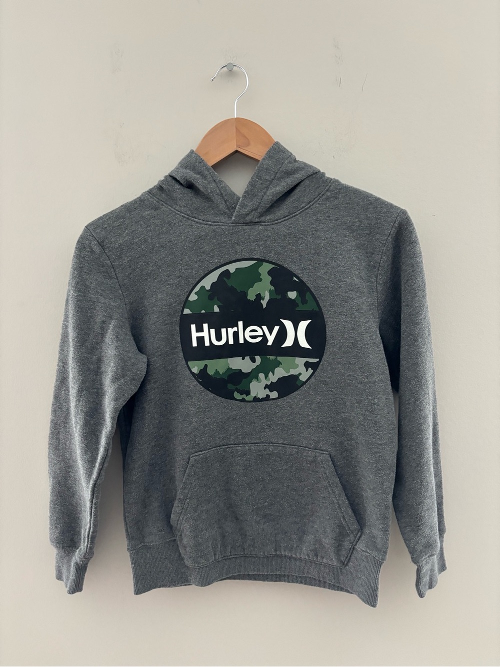 Hurley Boys Gray Camo Logo Pullover Hoodie Size 10/12 Sherpa Lined Sweatshirt